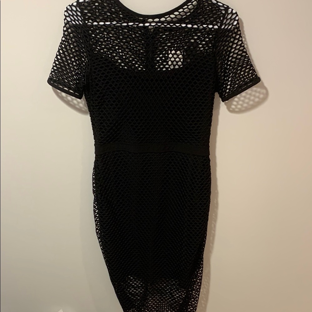 Cynthia Steffe Black Sheath Mini Dress
NWT- slight imperfection at the bottom